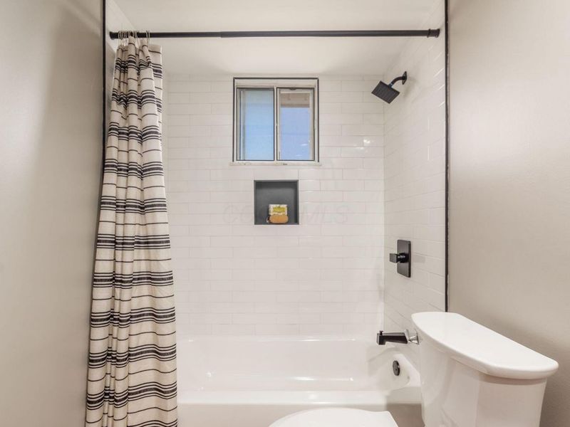 1234 Bradshire Drive , Columbus, OH 43220 Photo 34