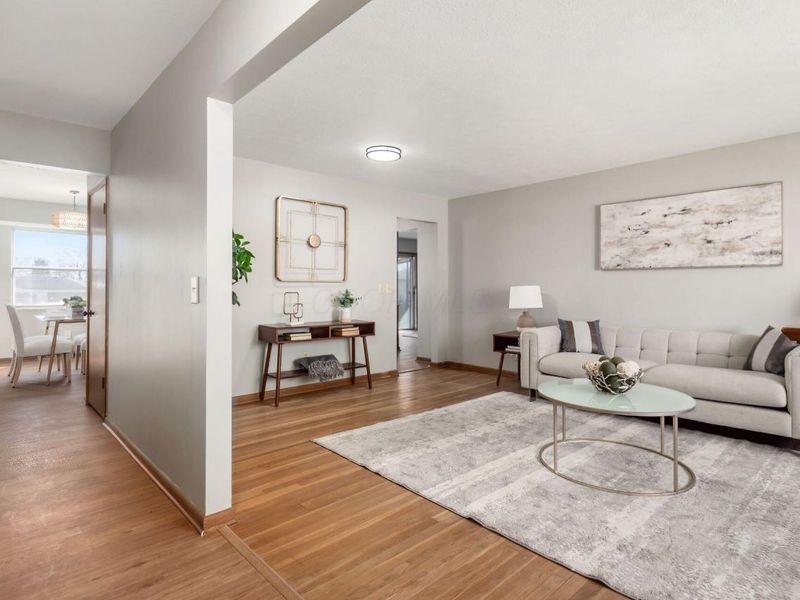 1234 Bradshire Drive , Columbus, OH 43220 Photo 6