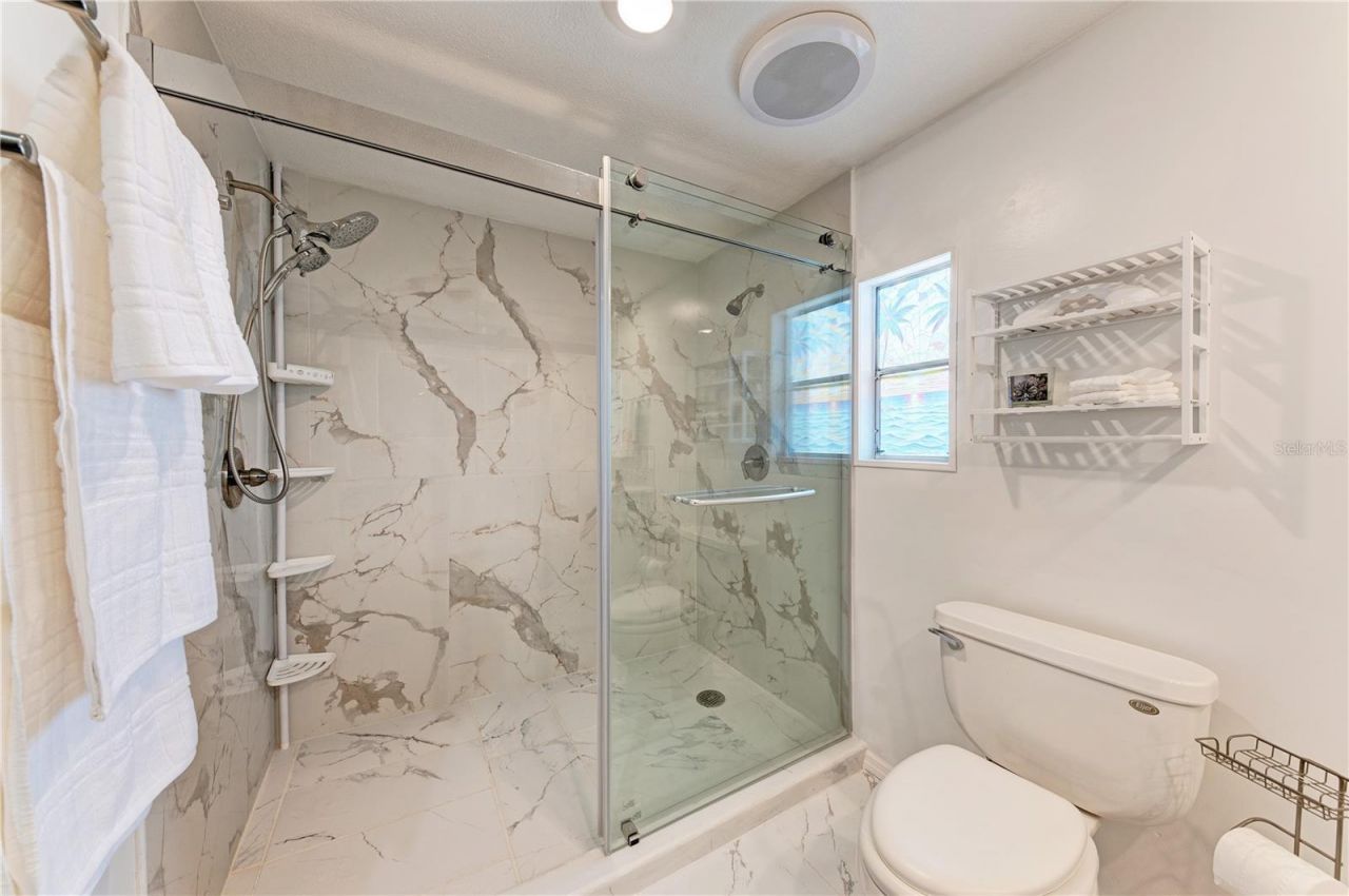 2 S Flora Vista Street, Englewood, FL 34223 Photo