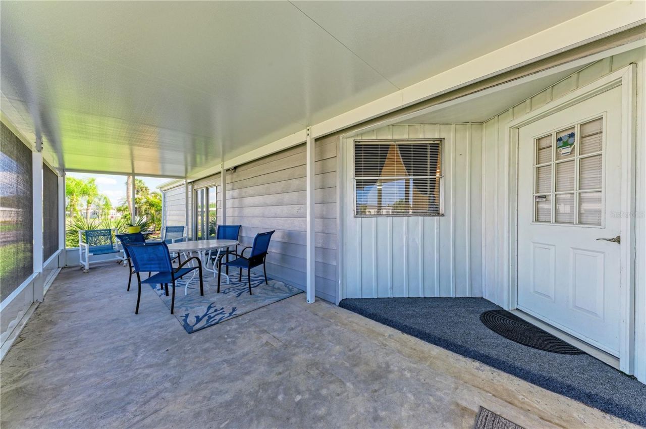 2 S Flora Vista Street, Englewood, FL 34223 Photo