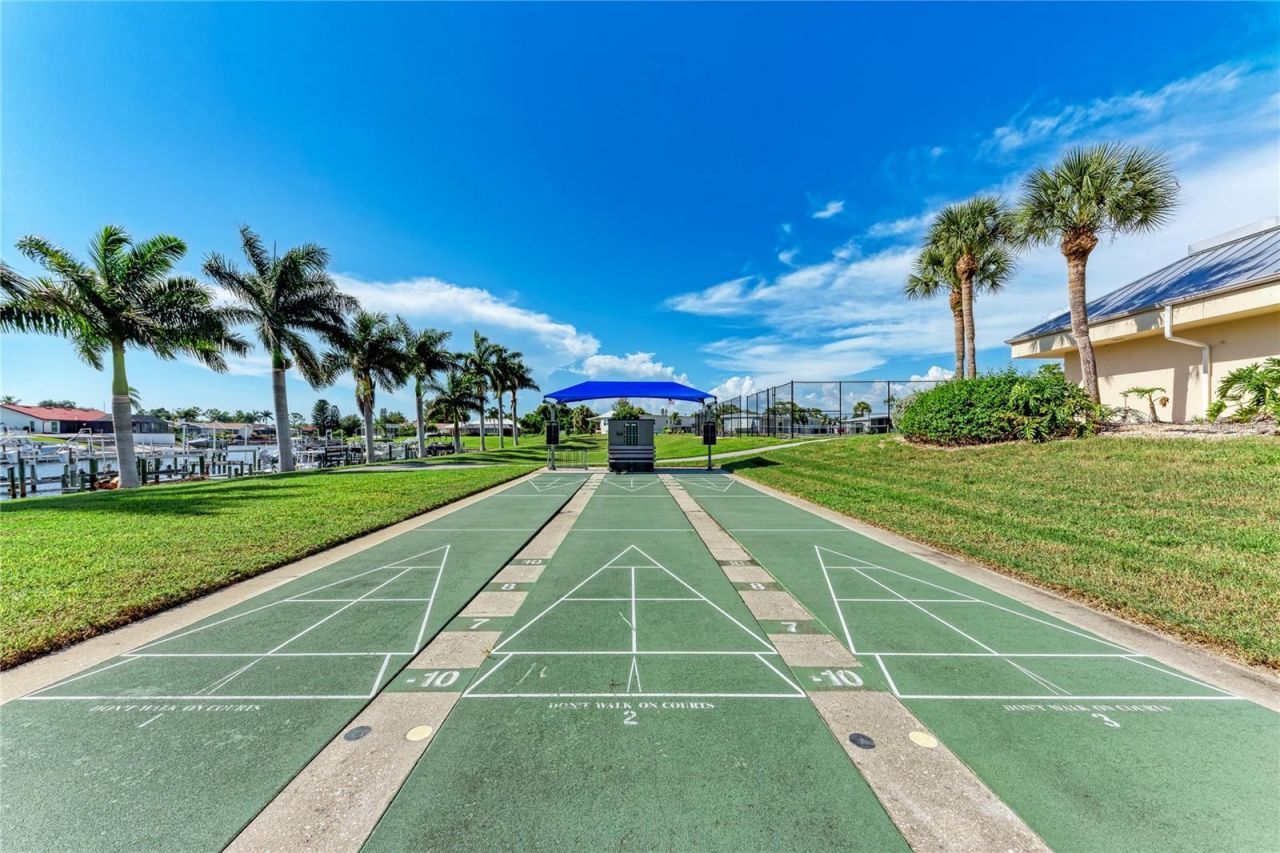 2 S Flora Vista Street, Englewood, FL 34223 Photo
