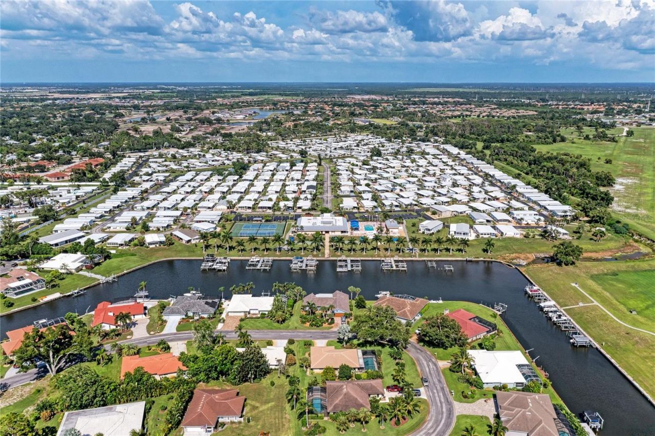 2 S Flora Vista Street, Englewood, FL 34223 Photo