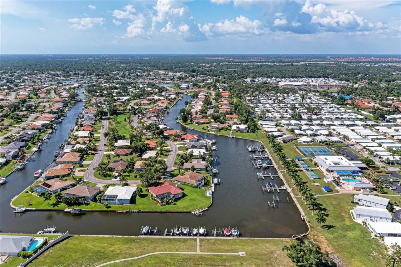 2 S Flora Vista Street, Englewood, FL 34223 Photo