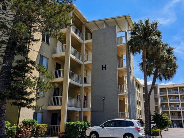 3807 LAKE BAYSHORE DRIVE , Unit H-416, BRADENTON, FL 34205