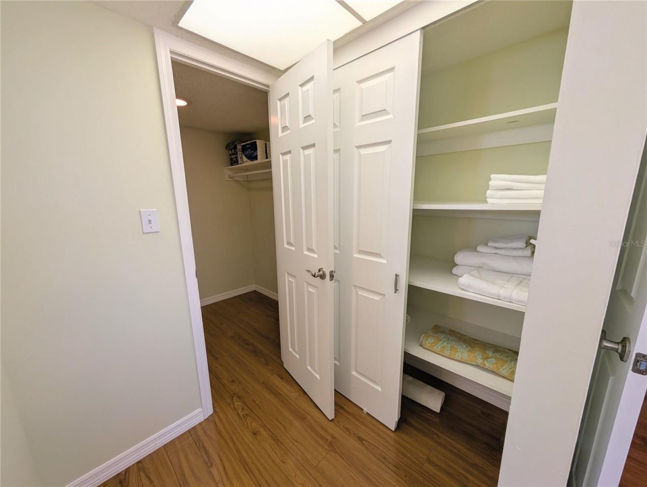 3807 Lake Bayshore Drive , Unit H-416, Bradenton, FL 34205 Photo