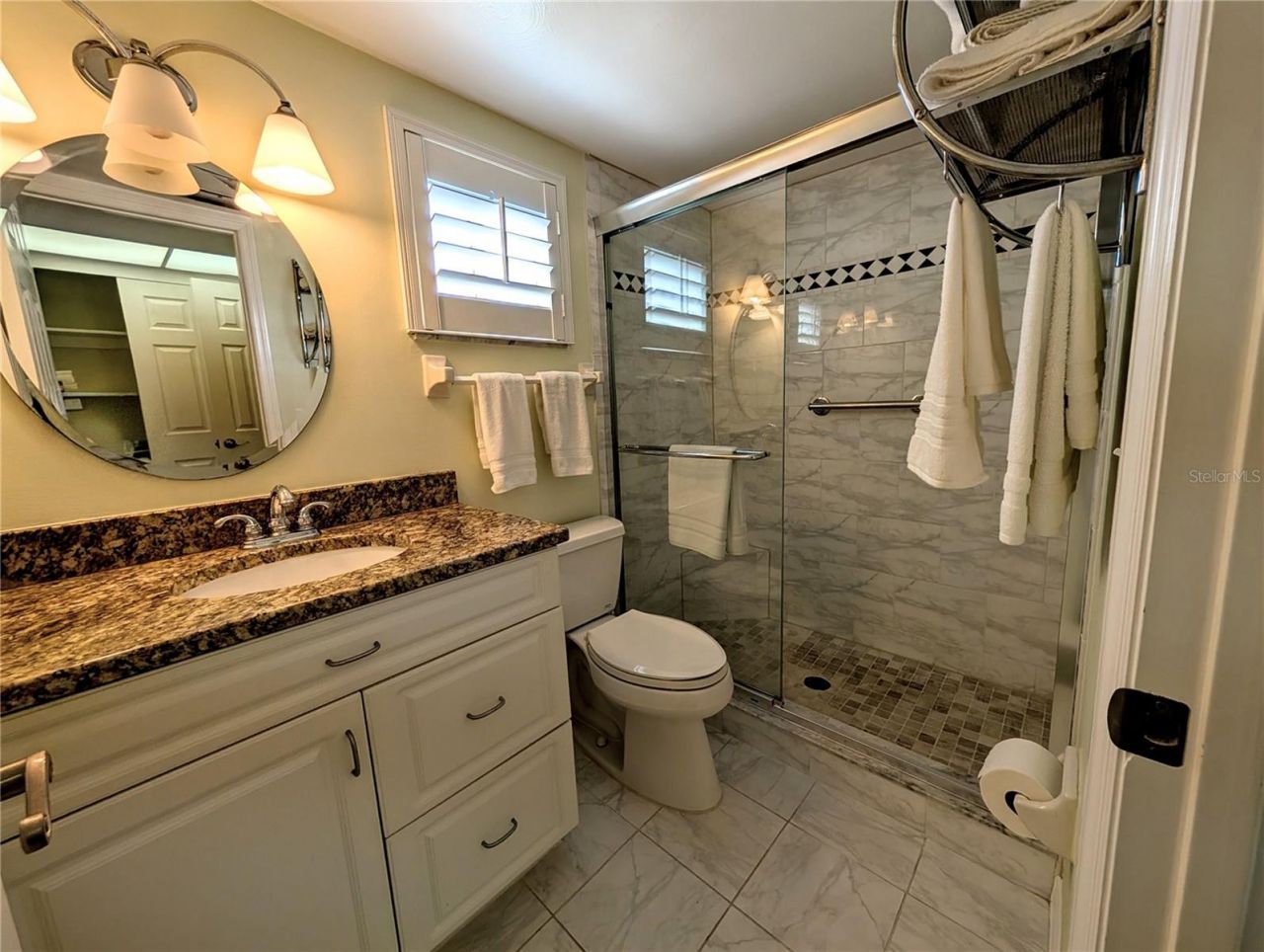 3807 Lake Bayshore Drive , Unit H-416, Bradenton, FL 34205 Photo