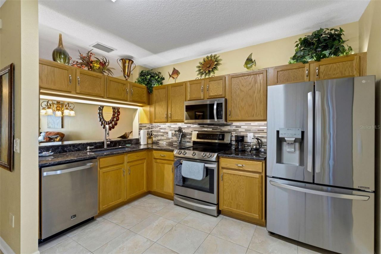 5019 Misty Canal Place, Bradenton, FL 34203 Photo