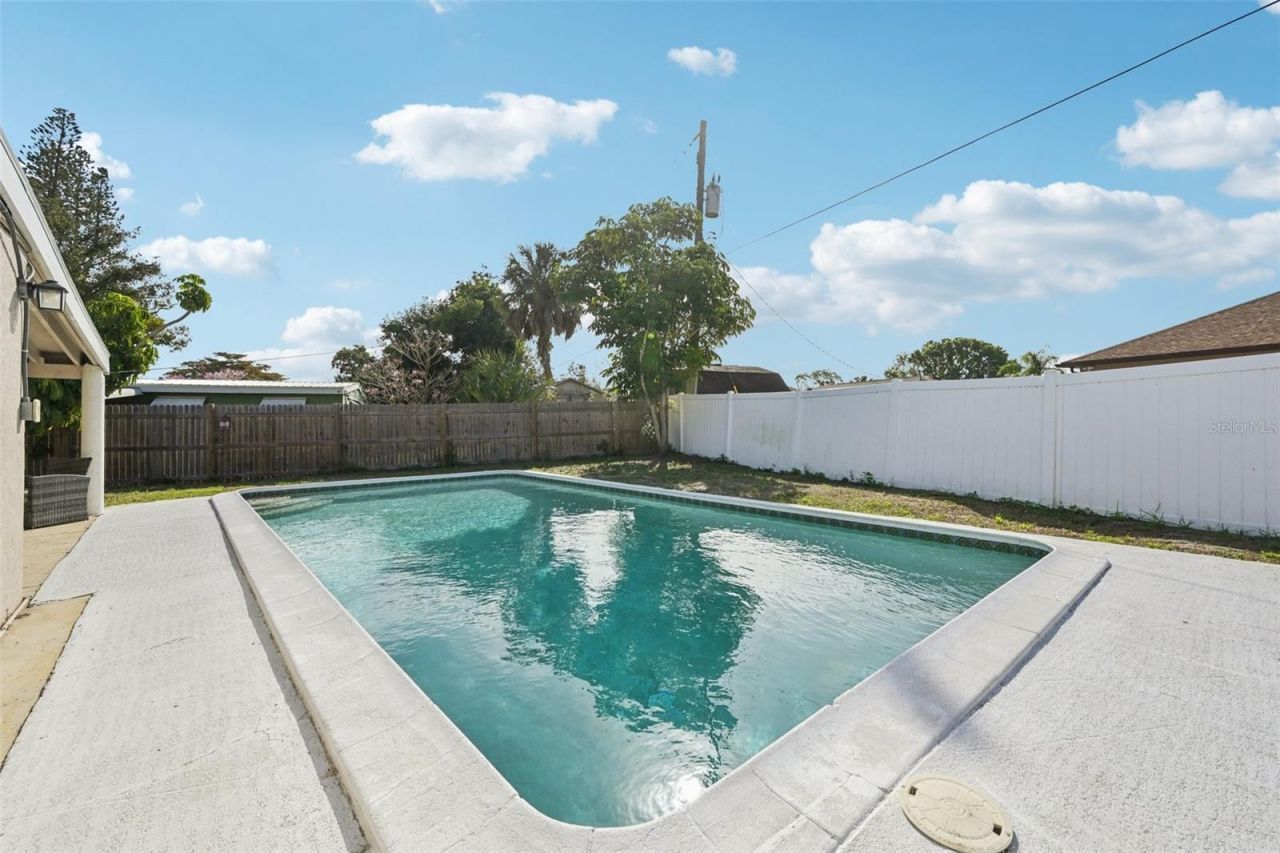 2416 Emory Avenue , Bradenton, FL 34207 Photo