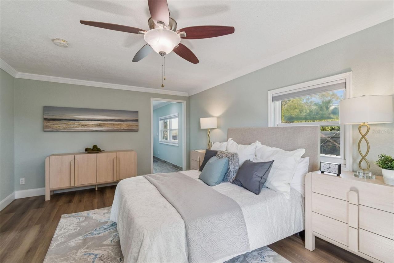 8402 Boxwood Drive, Tampa, FL 33615 Photo