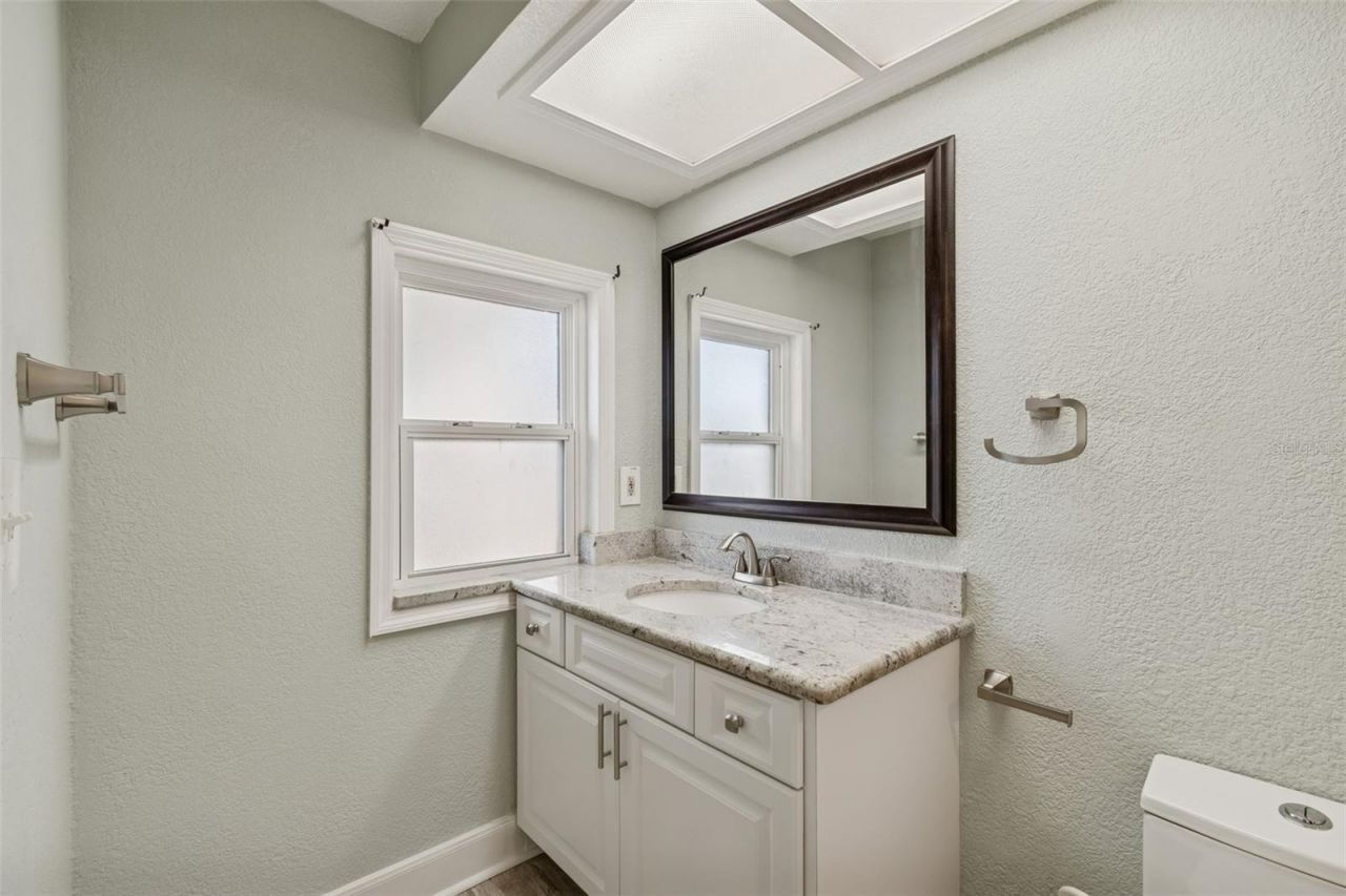 8402 Boxwood Drive, Tampa, FL 33615 Photo