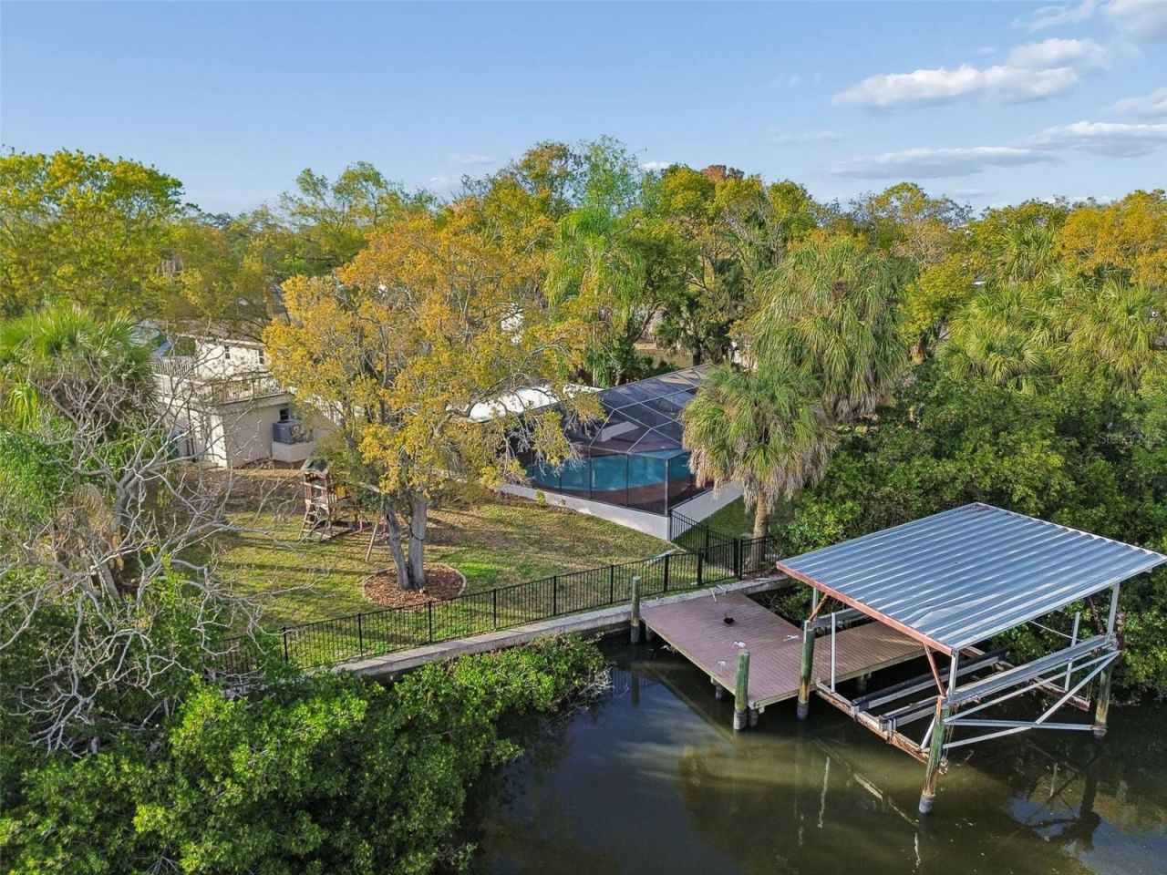 8402 Boxwood Drive, Tampa, FL 33615 Photo