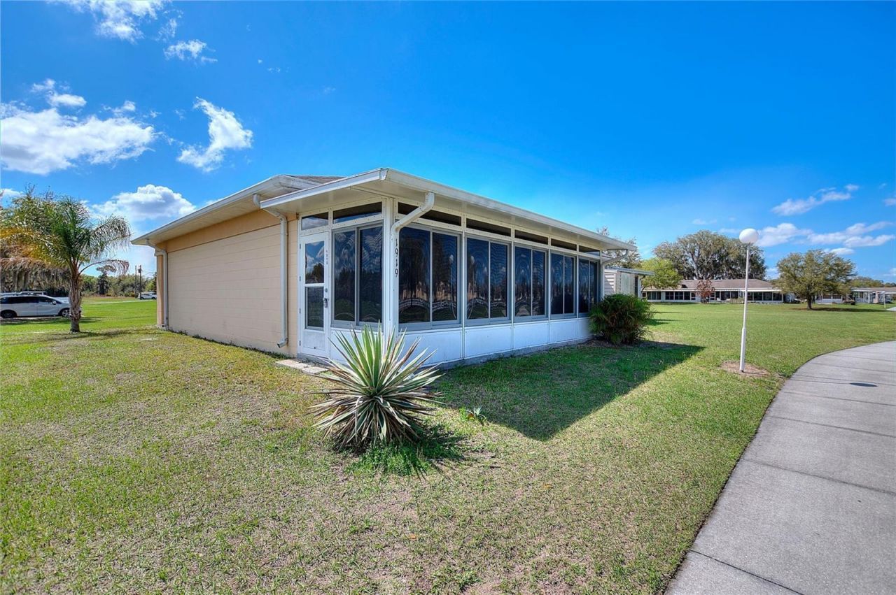 1919 Club Circle, Lake Wales, FL 33854 Photo