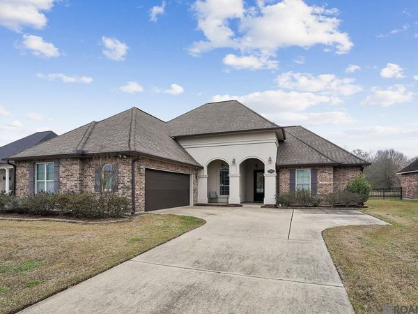 4110 Union Dr, Addis, LA 70710