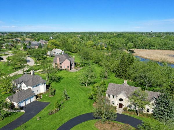 4 Ashford Court , South Barrington, IL 60010