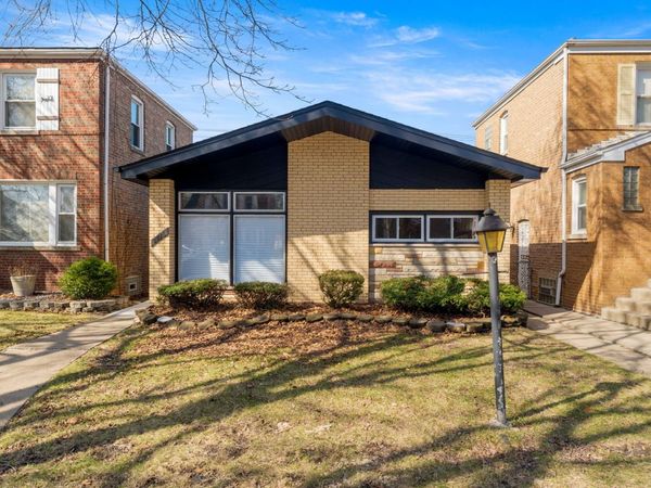 8716 S Merrill Avenue, Chicago, IL 60617