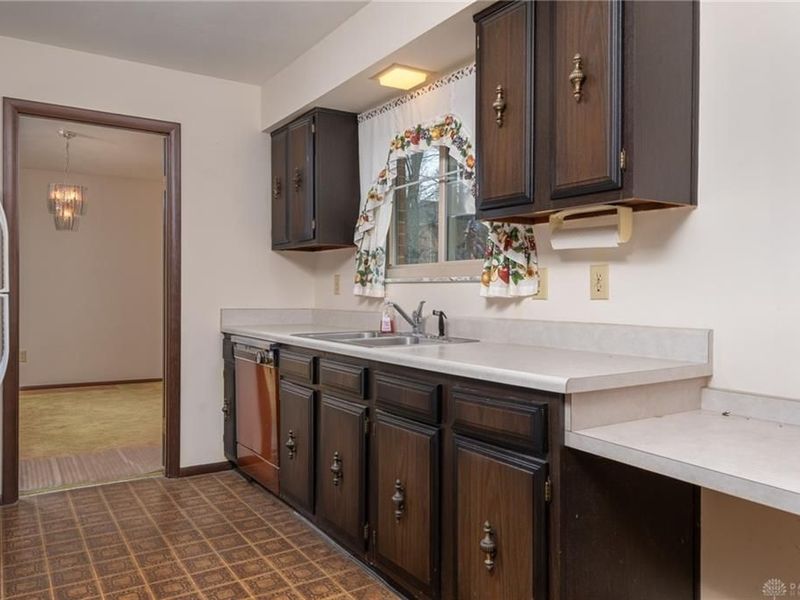 494 Towncrest Drive, Beavercreek, OH 45434 Photo 17