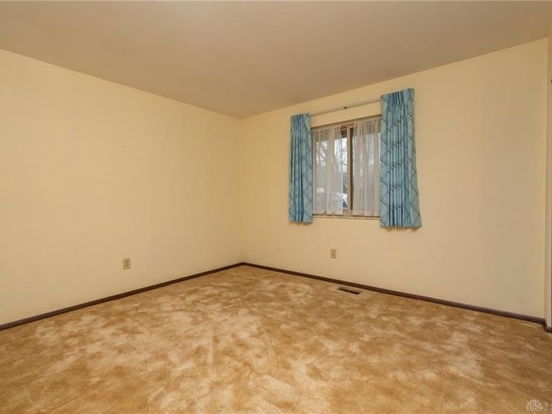 494 Towncrest Drive, Beavercreek, OH 45434 Photo 29