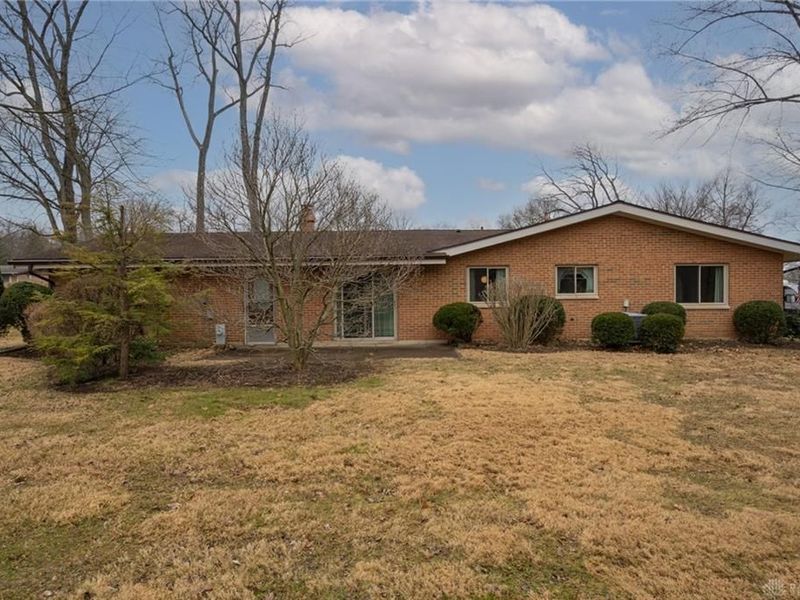 494 Towncrest Drive, Beavercreek, OH 45434 Photo 7