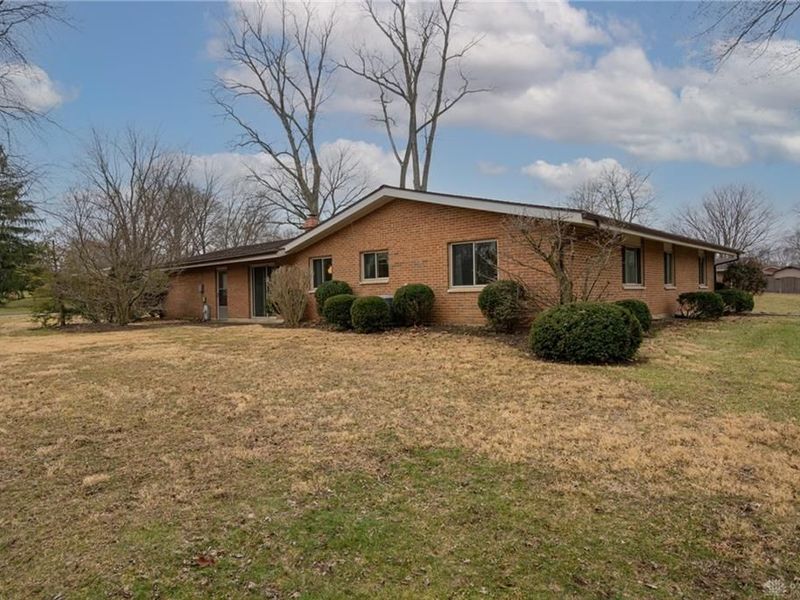 494 Towncrest Drive, Beavercreek, OH 45434 Photo 8