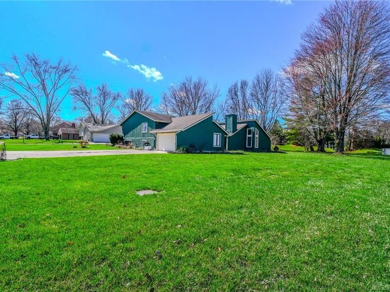 10001 Settlement House Road, Washington Township, OH 45458 Photo 2