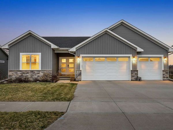 222 Sedona St., Iowa City, IA 52246