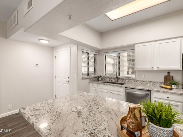 10401 N SAGUARO Boulevard, Unit 323, Fountain Hills, AZ 85268