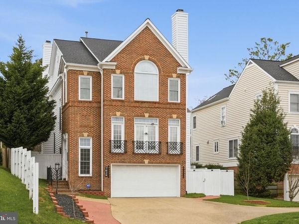 1628 GREAT FALLS STREET, MCLEAN, VA 22101