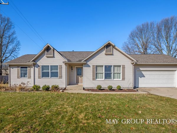 15257 Widgeon Road, Grand Haven, MI 49417