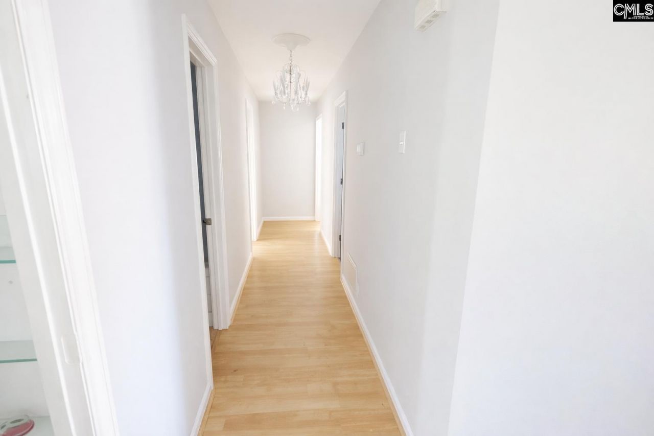 548 Westlawn Road Photo 10