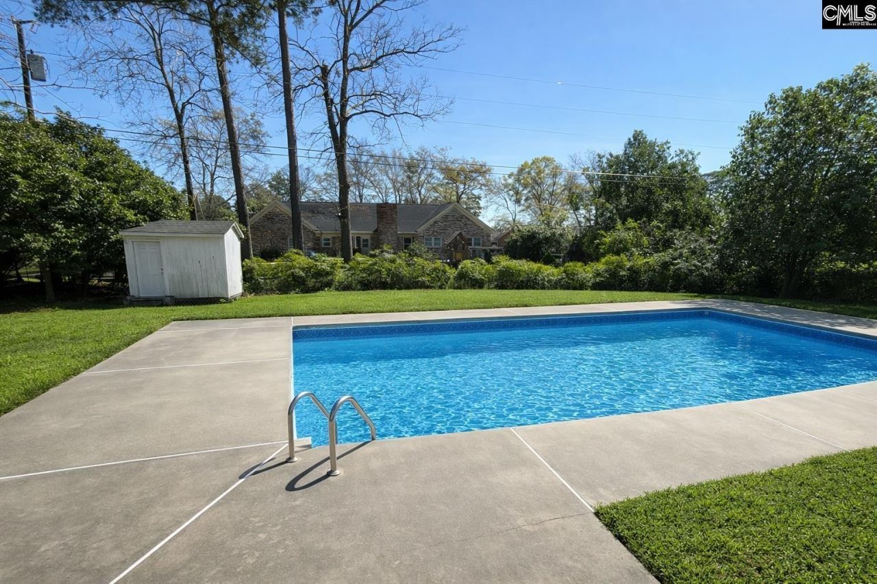 548 Westlawn Road Photo 13