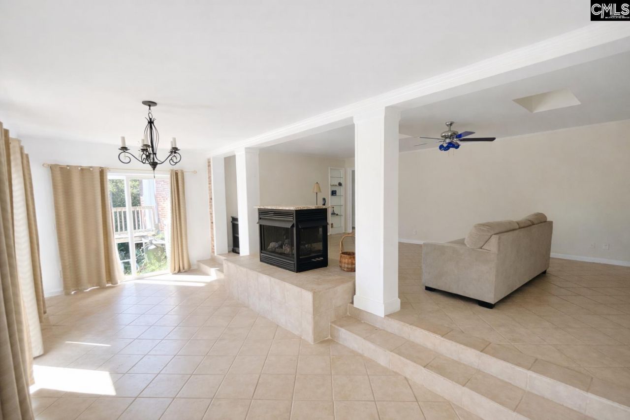 548 Westlawn Road Photo 7