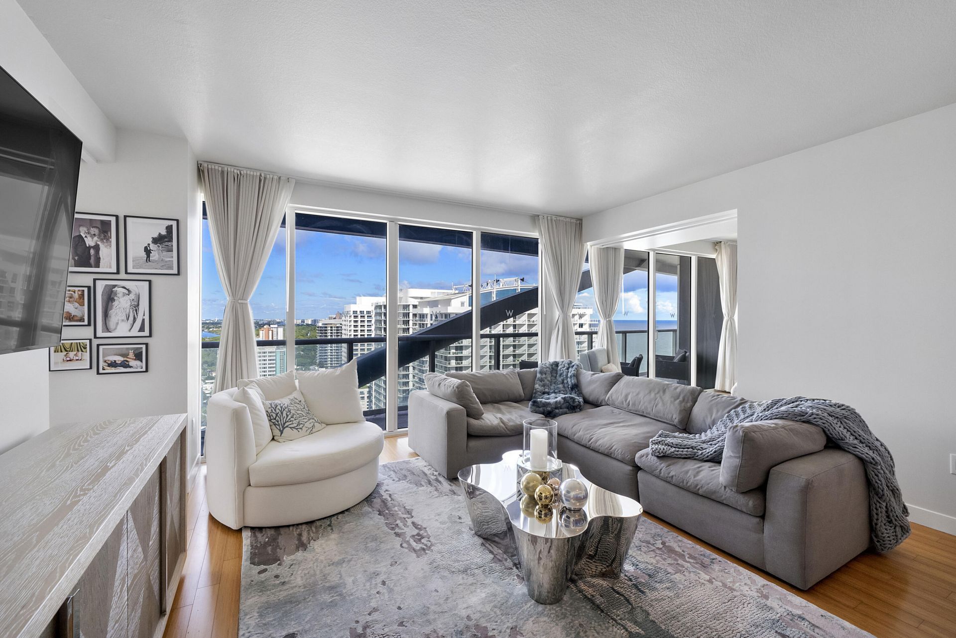 3101 Bayshore Drive, Unit 2406, Fort Lauderdale, FL 33304 Photo