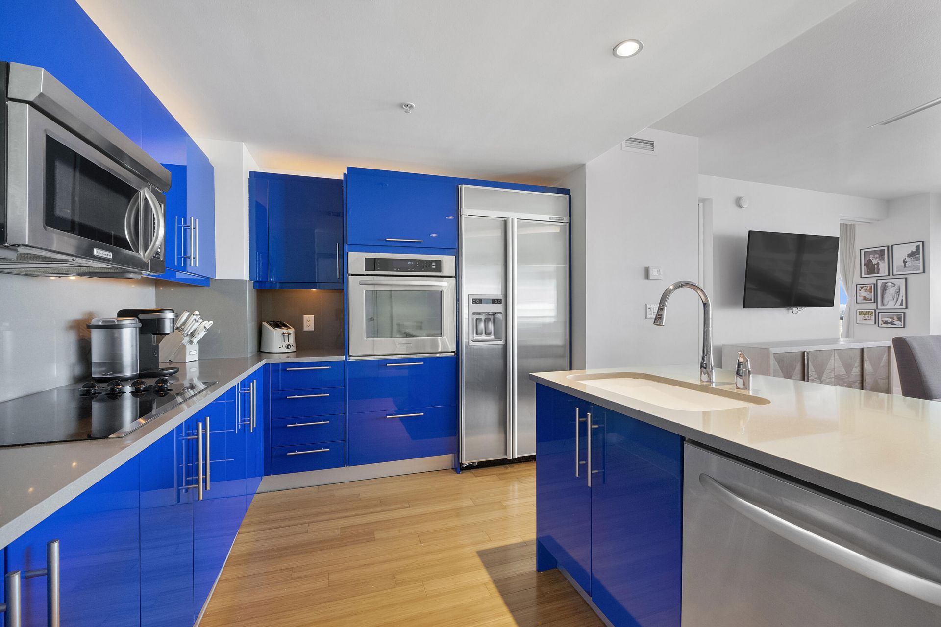 3101 Bayshore Drive, Unit 2406, Fort Lauderdale, FL 33304 Photo