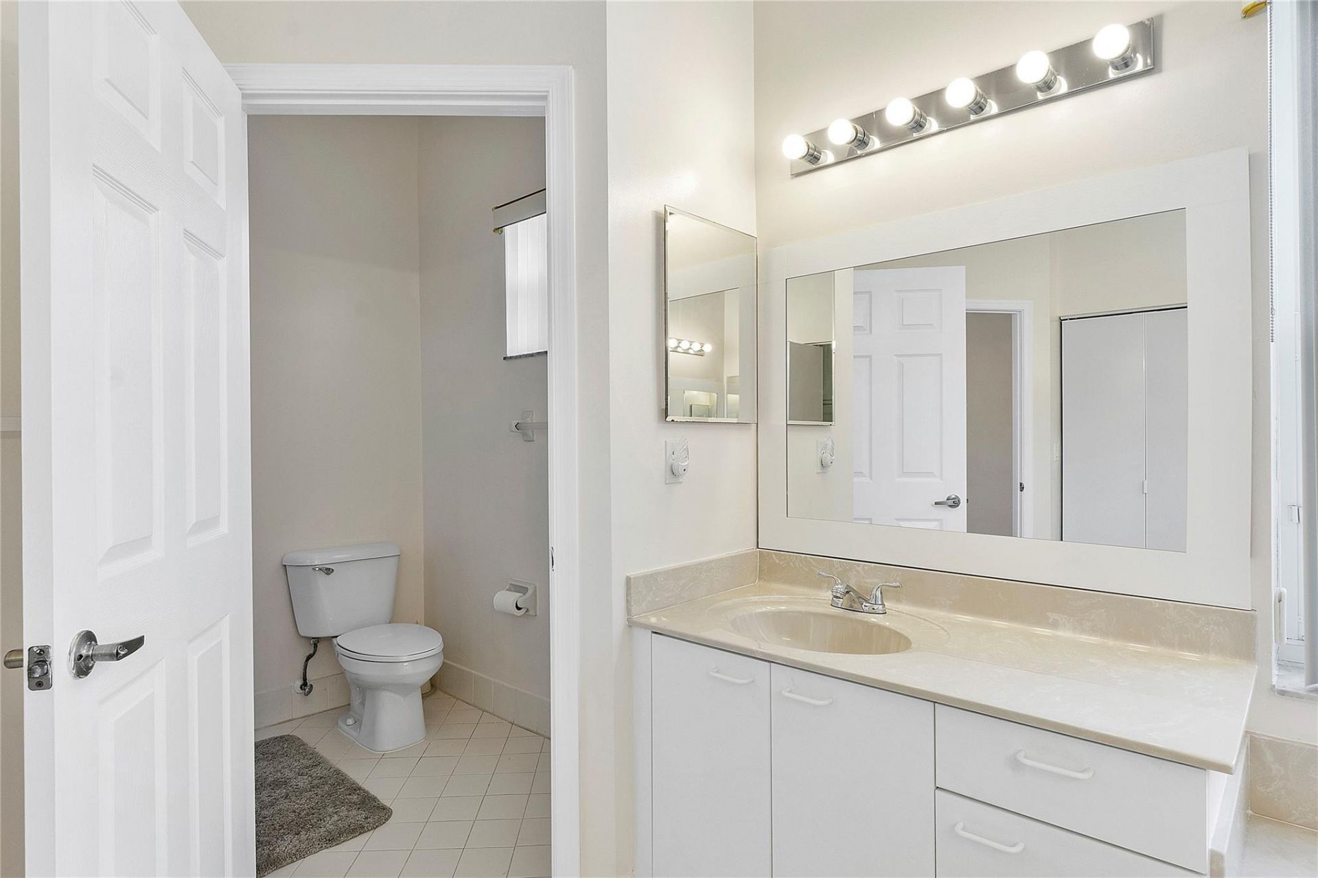 15883 NW 11th Street, Pembroke Pines, FL 33028 Photo