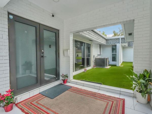 5707 White Hickory Circle, Tamarac, FL 33319