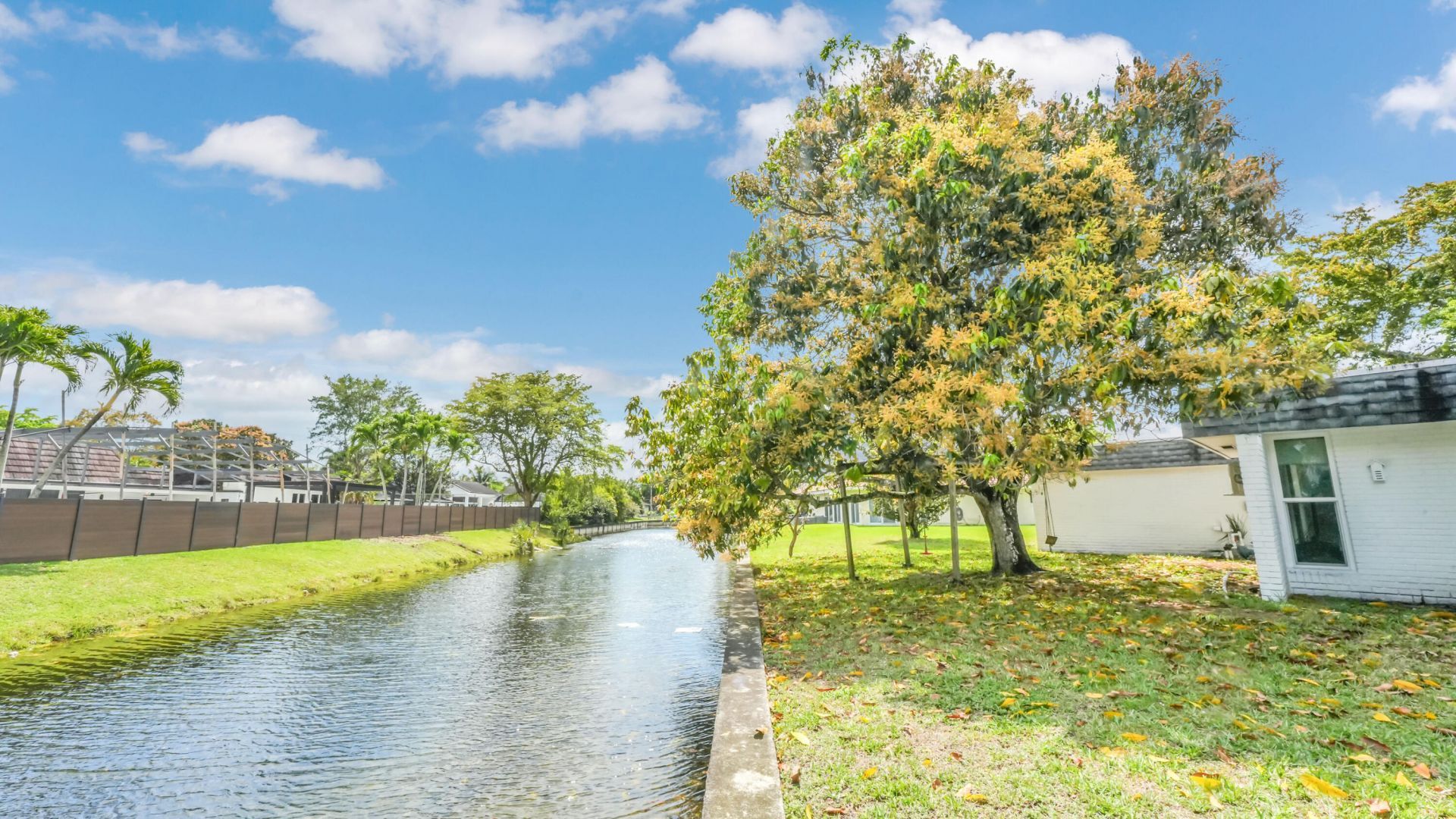 5707 White Hickory Circle, Tamarac, FL 33319 Photo