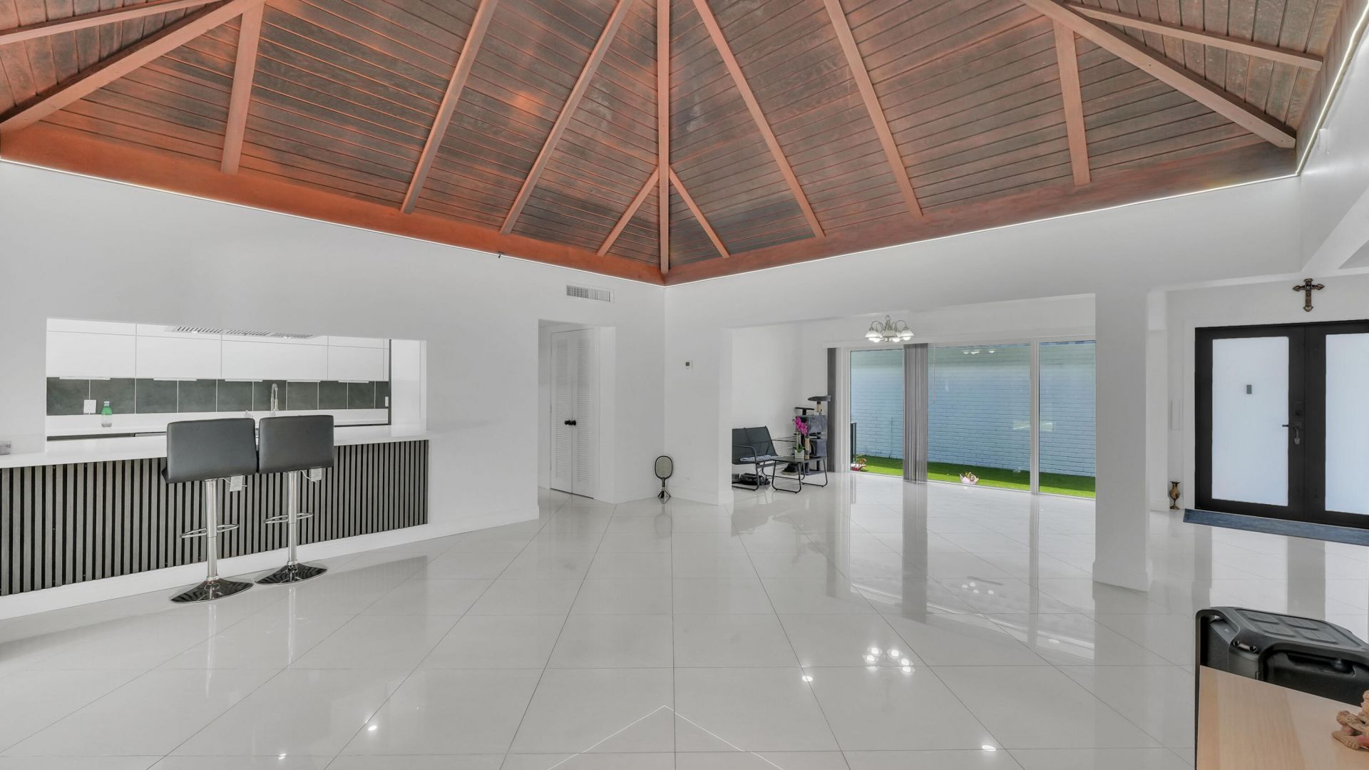 5707 White Hickory Circle, Tamarac, FL 33319 Photo