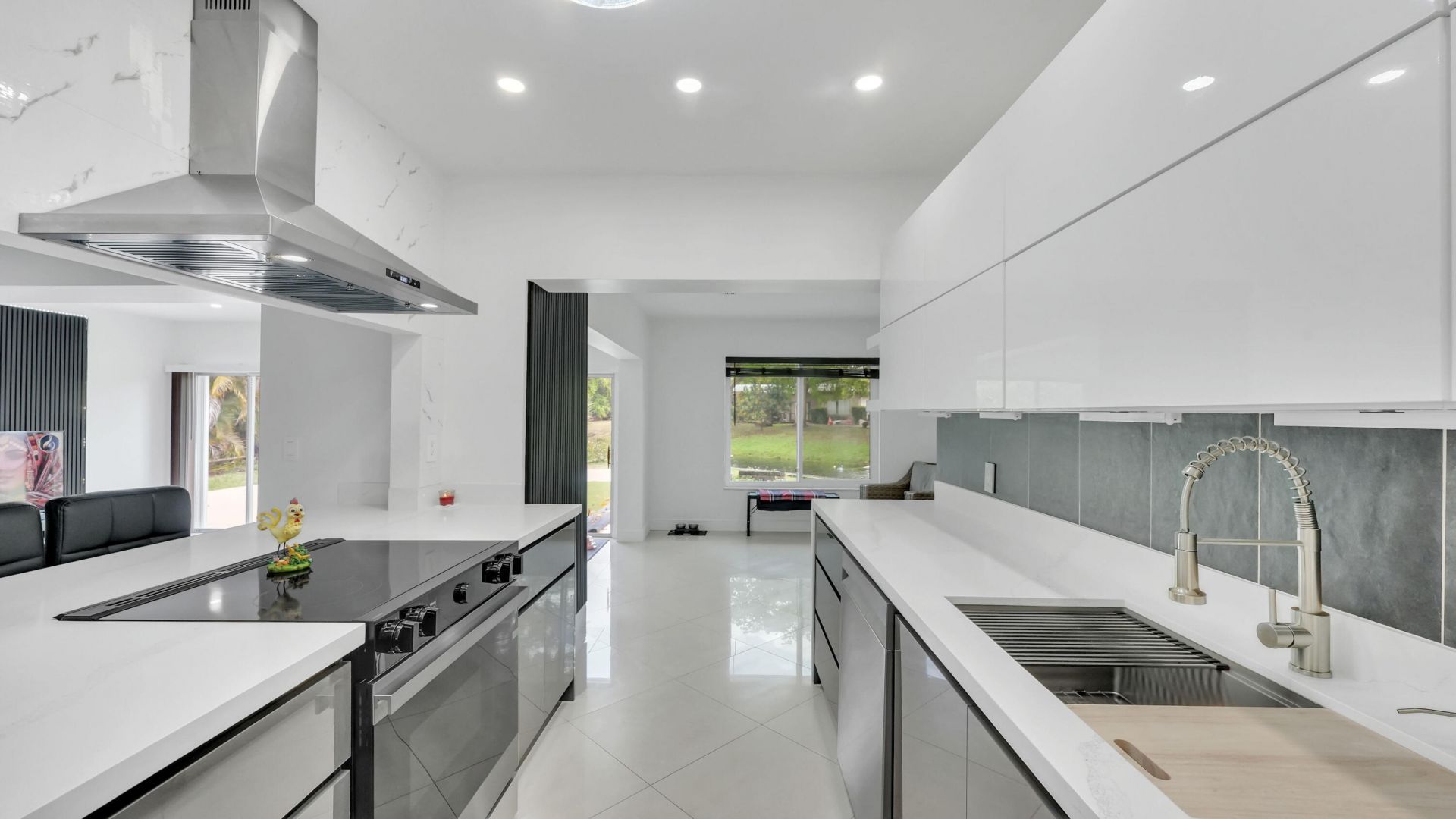 5707 White Hickory Circle, Tamarac, FL 33319 Photo