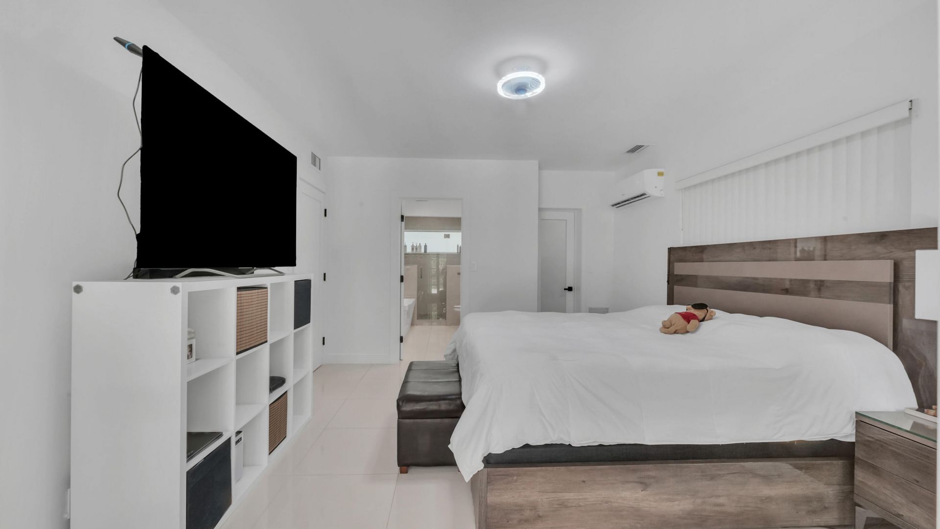 5707 White Hickory Circle, Tamarac, FL 33319 Photo