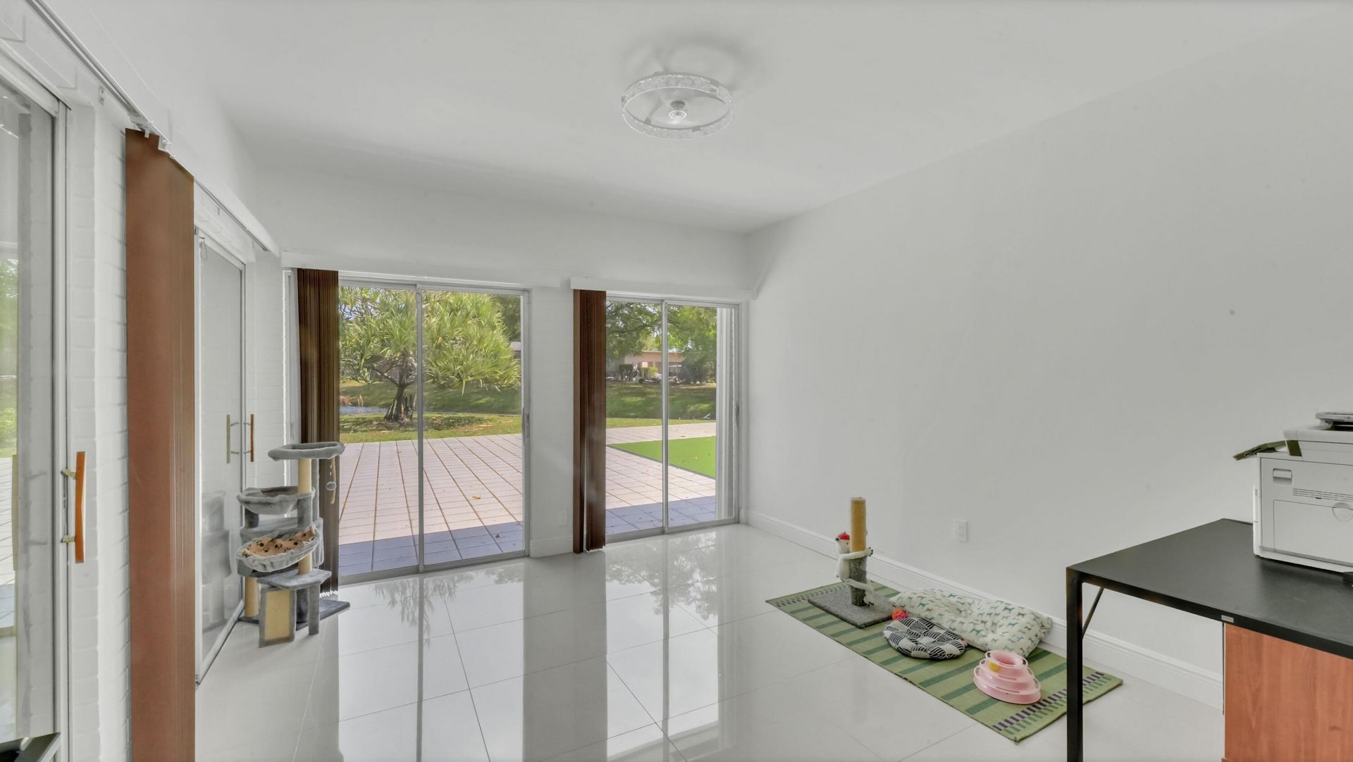 5707 White Hickory Circle, Tamarac, FL 33319 Photo