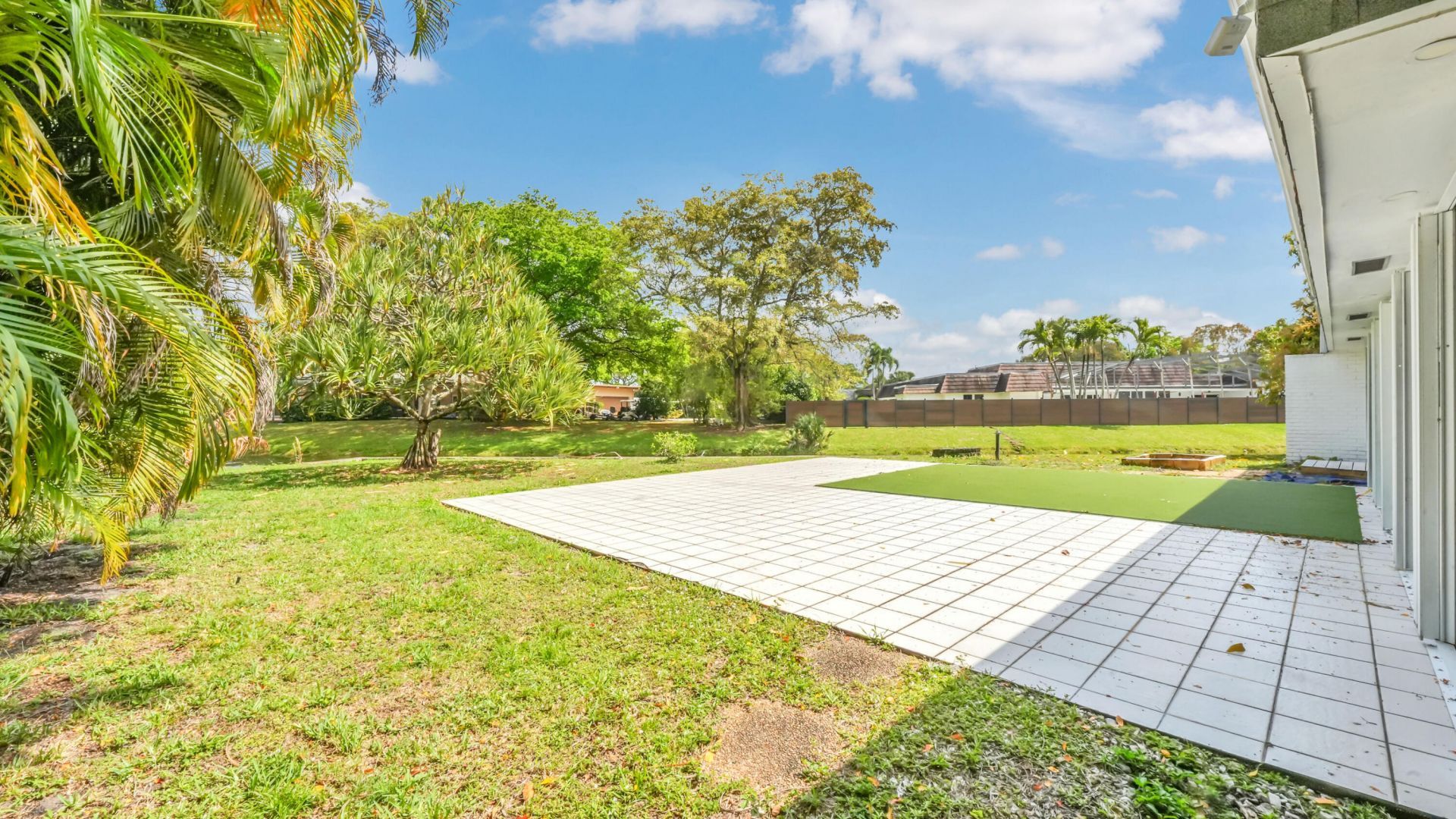 5707 White Hickory Circle, Tamarac, FL 33319 Photo