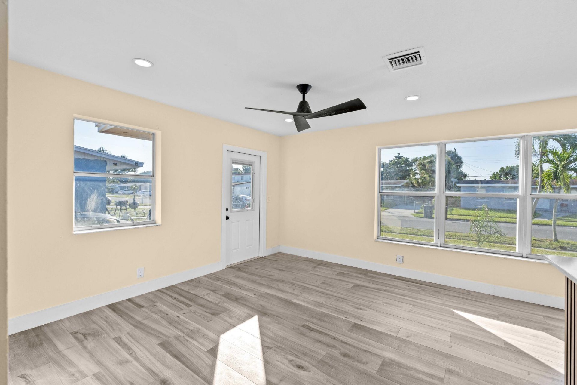 1349 9th Street, West Palm Beach, FL 33401 Photo