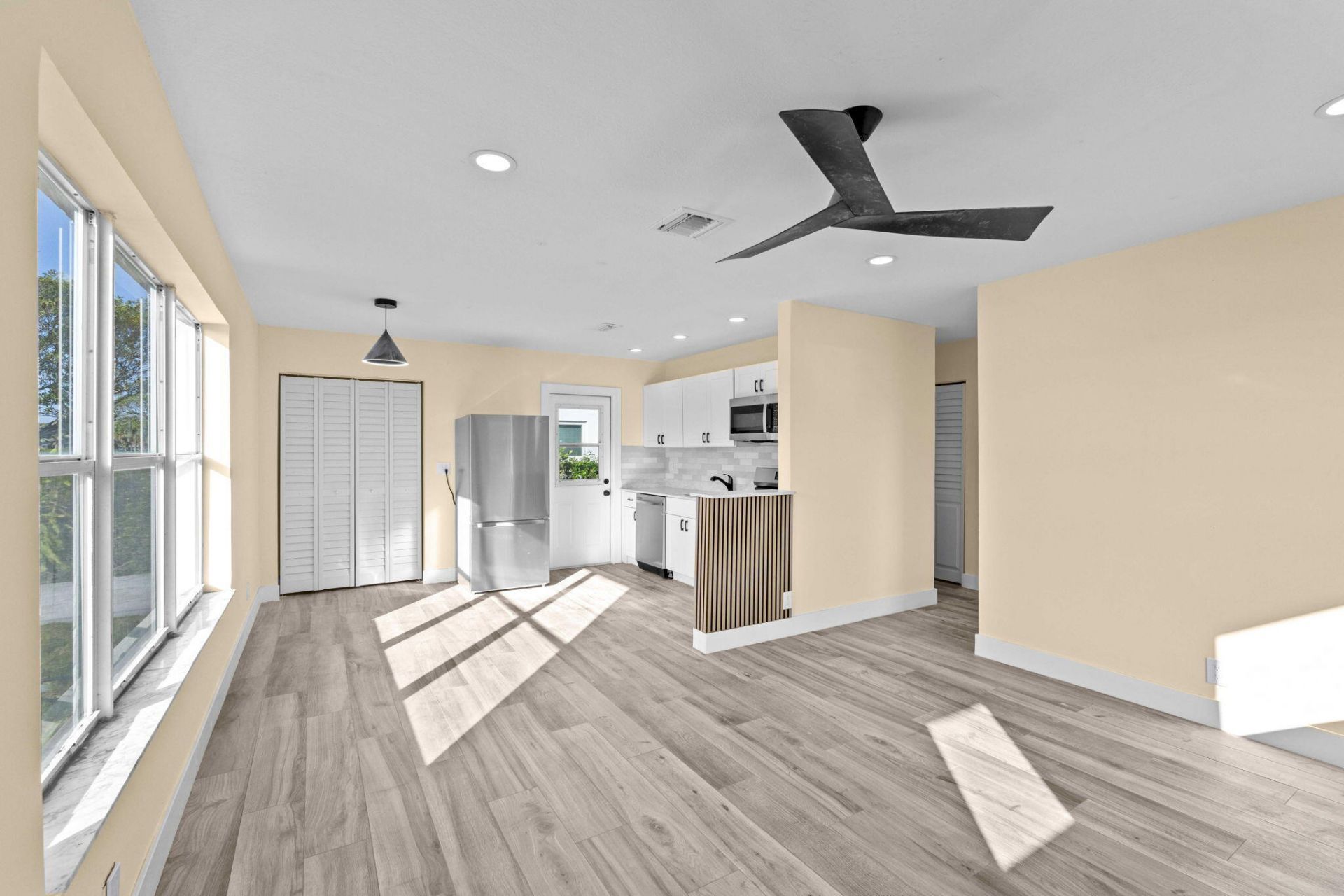 1349 9th Street, West Palm Beach, FL 33401 Photo