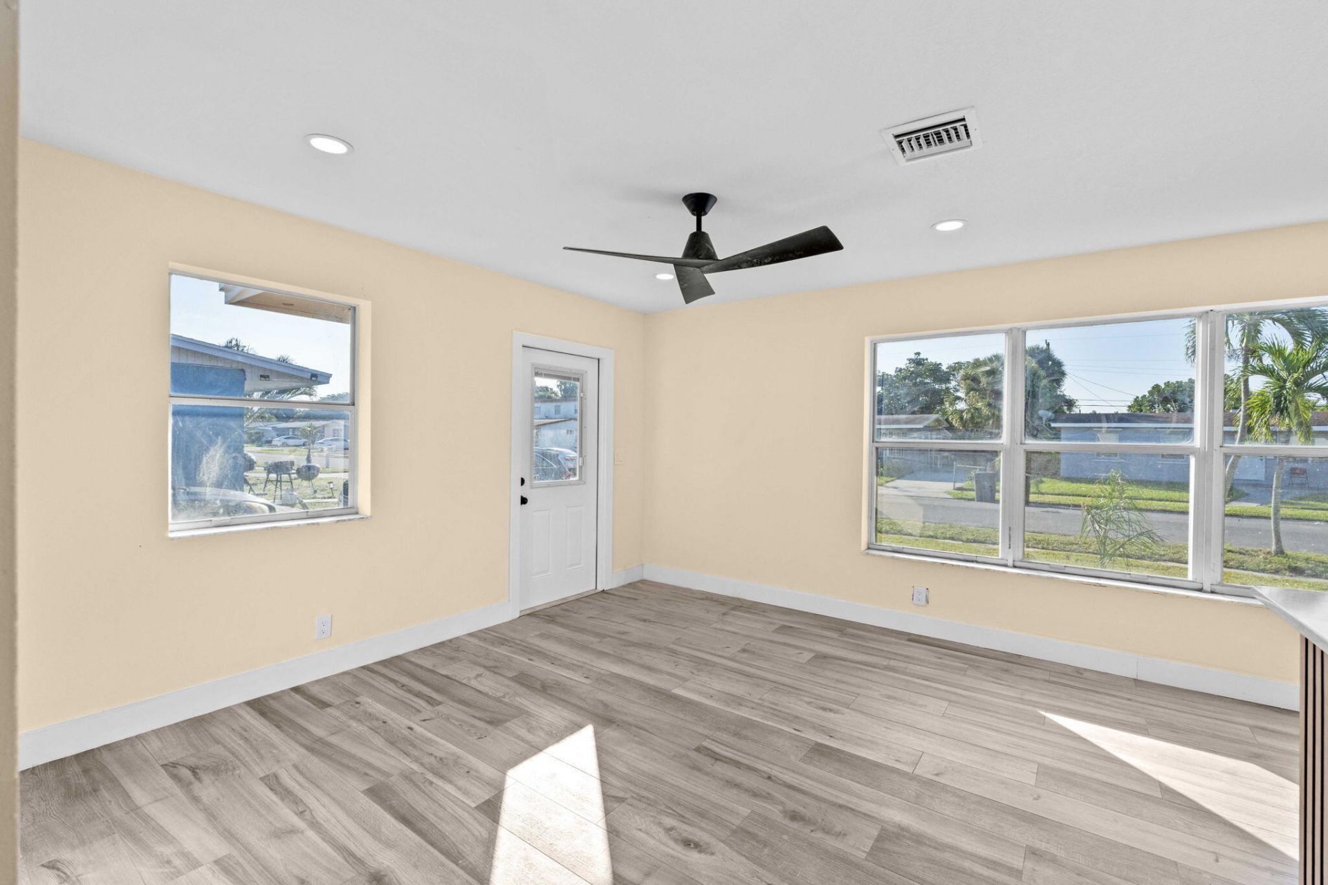 1349 9th Street, West Palm Beach, FL 33401 Photo