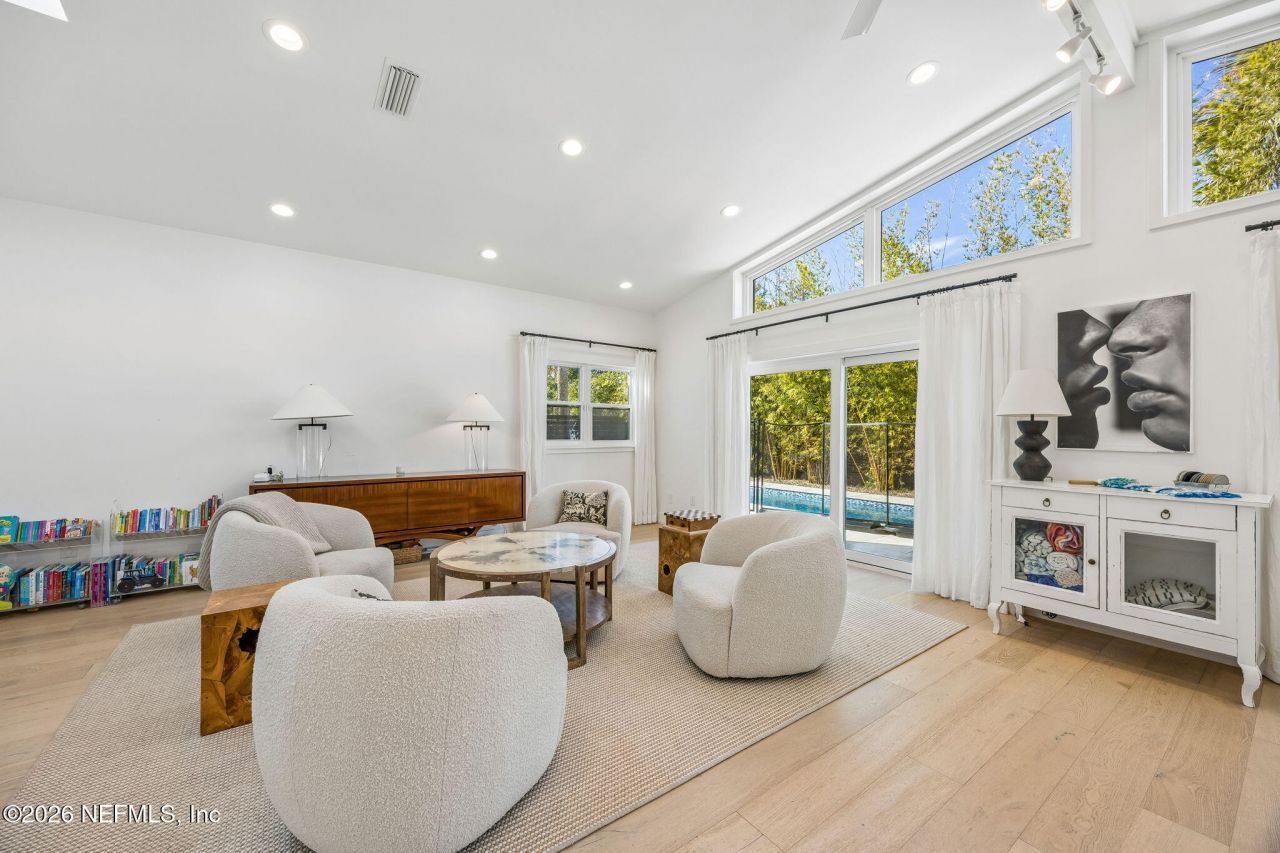 121 32nd Avenue S, Jacksonville Beach, FL 32250 Photo