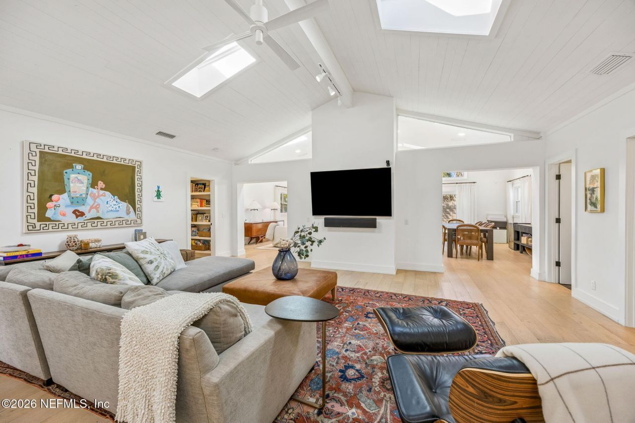 121 32nd Avenue S, Jacksonville Beach, FL 32250 Photo