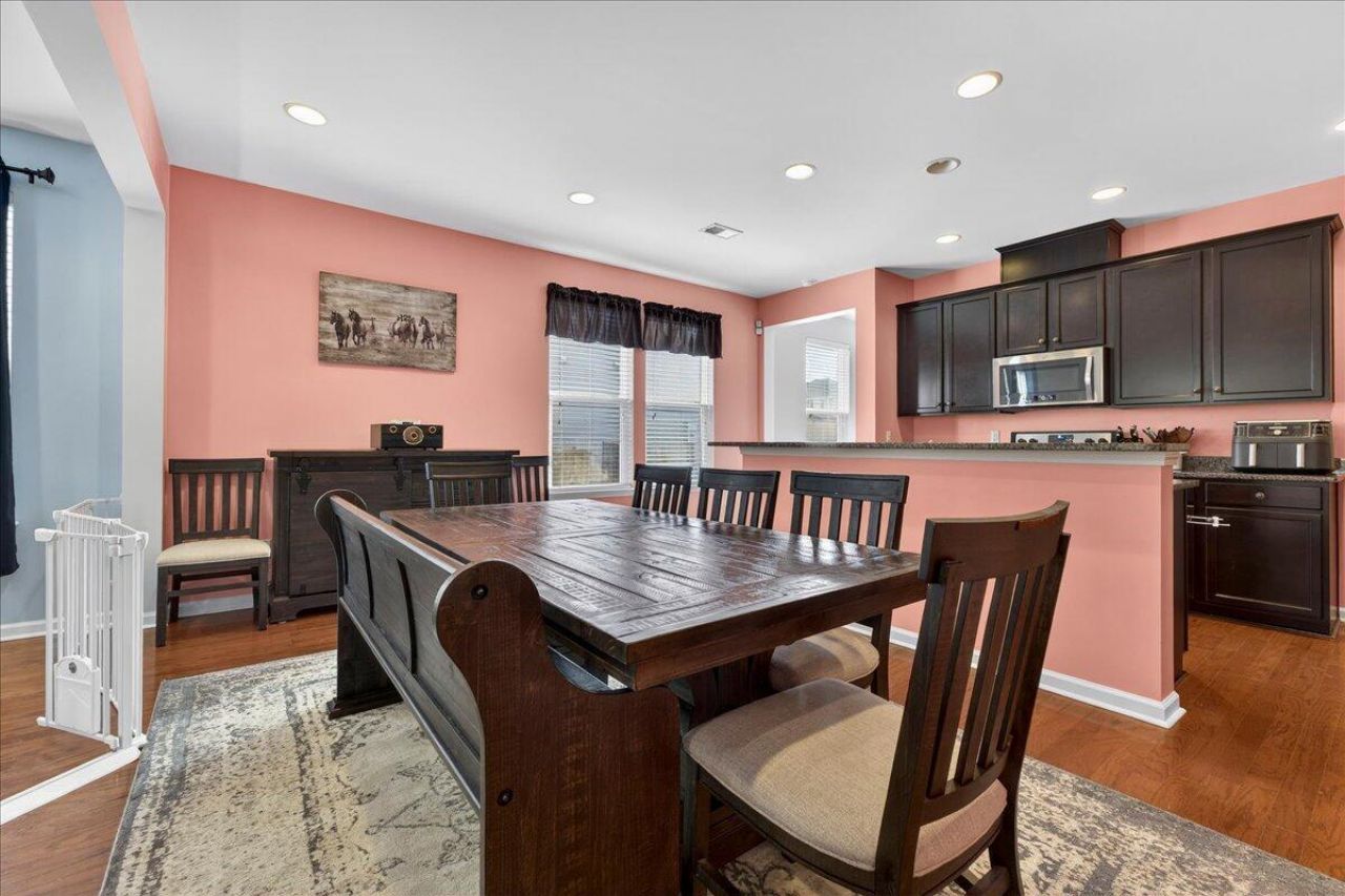 1684 Eider Down Drive Photo 12