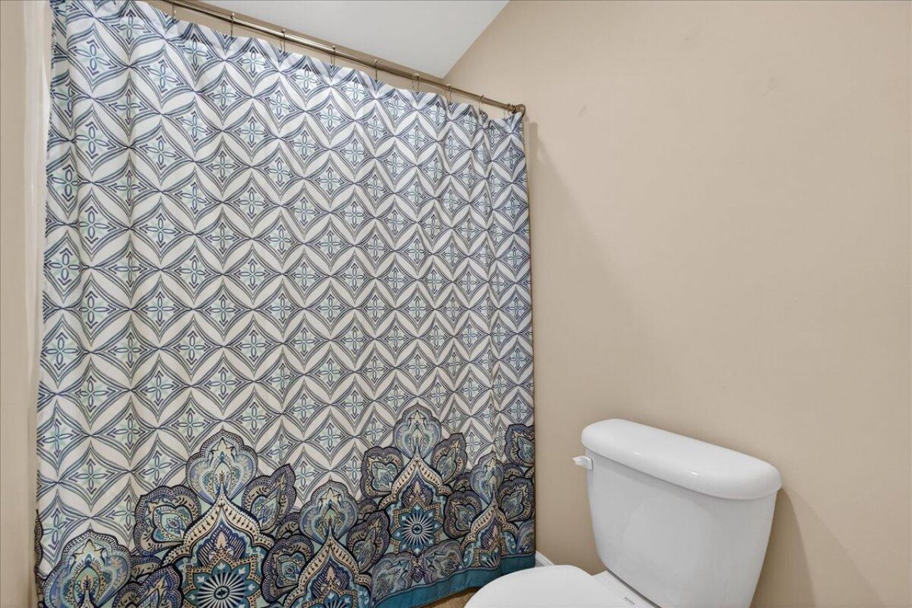 1684 Eider Down Drive Photo 21