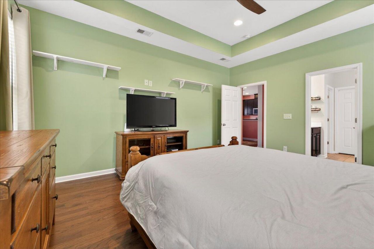 1684 Eider Down Drive Photo 25