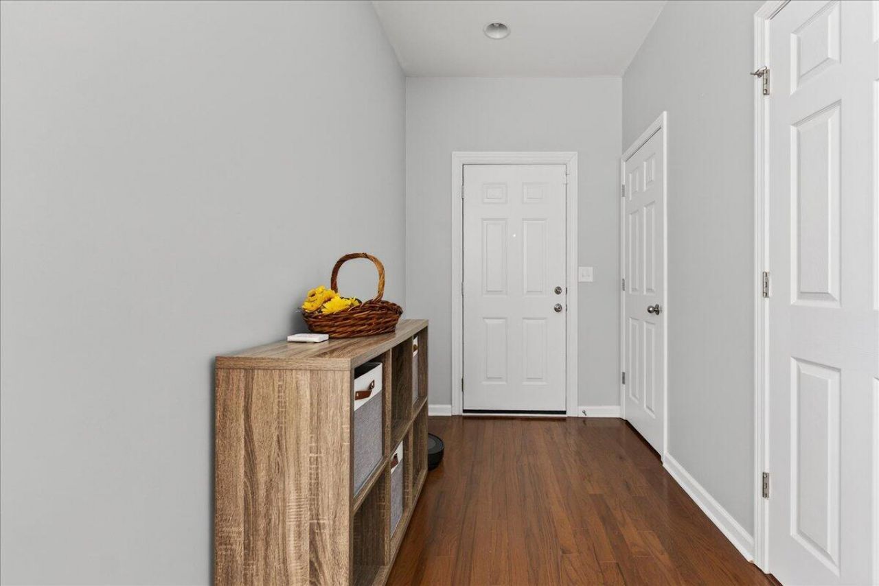 1684 Eider Down Drive Photo 5